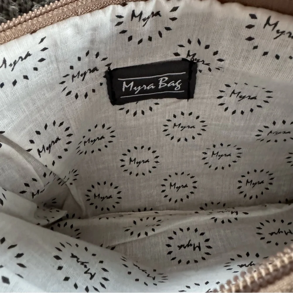 Myra Bag Suave Leather Pouch - Picture 4 of 4